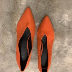 Así shoes size 2(35)